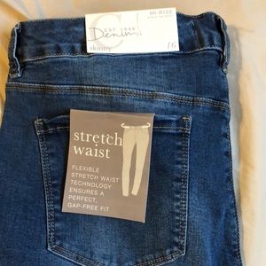 New w/tag Cato Jeans